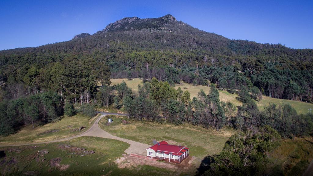 Mountain Blue Guest House Deloraine Exterior photo